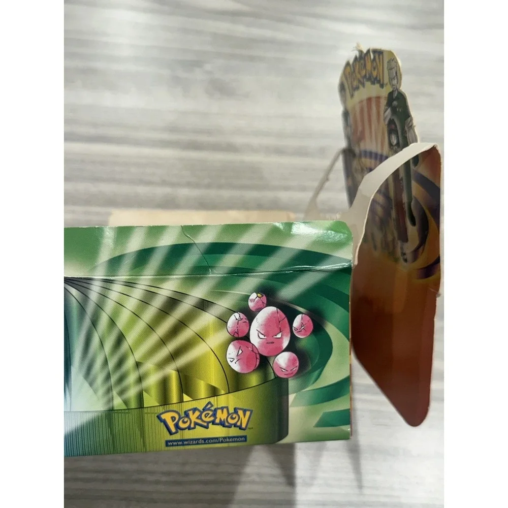 Pokémon Gym Heroes 2000 EMPTY Booster Box Wizards of‎ the Coast Display